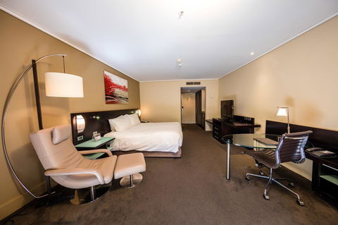 Hilton Cairns - Grafton Accommodation 31