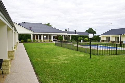 Roma Explorers Inn - Grafton Accommodation 7