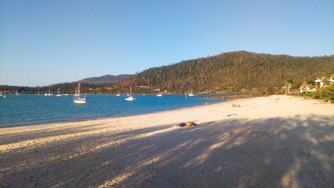 Boathouse Port Of Airlie - Grafton Accommodation 25