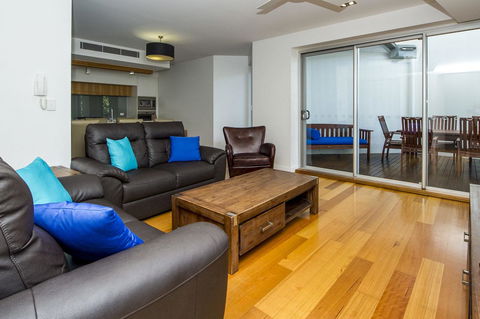 Maggies Beachfront Apartment 13 - Grafton Accommodation 6