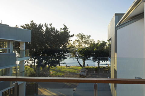 Maggies Beachfront Apartment 13 - Grafton Accommodation 9