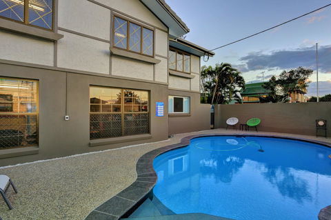 Chalet Motor Inn - Grafton Accommodation 13