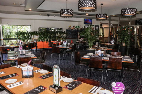 Salisbury Hotel Motel - Grafton Accommodation 4