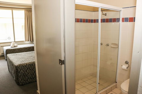 Salisbury Hotel Motel - Grafton Accommodation 13