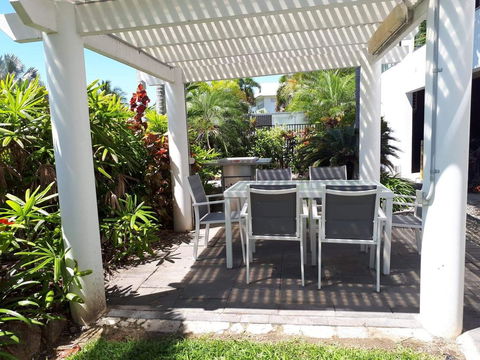 Hinchinbrook Holiday Apartments - Grafton Accommodation 34