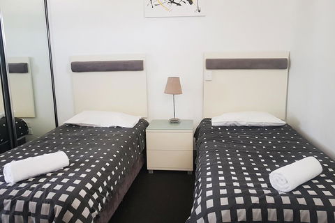 Hinchinbrook Holiday Apartments - Grafton Accommodation 12
