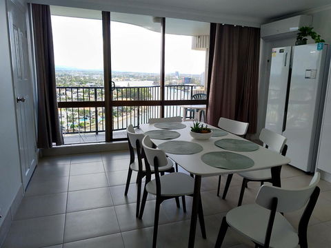 Silverton Apartment Resort Surfers Paradise - Grafton Accommodation 11