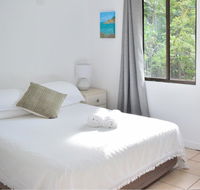 1 min. Walk To Beach Horeseshoe Bay Holiday Units - Grafton Accommodation