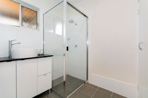 Lowset Sweetie, Central To Everything - Partridge St, Bongaree - Grafton Accommodation 11
