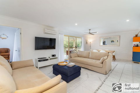 Immaculate Spacious Second Floor Unit Overlooking Pristine Parklands - Grafton Accommodation 9
