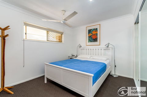 Immaculate Spacious Second Floor Unit Overlooking Pristine Parklands - Grafton Accommodation 8