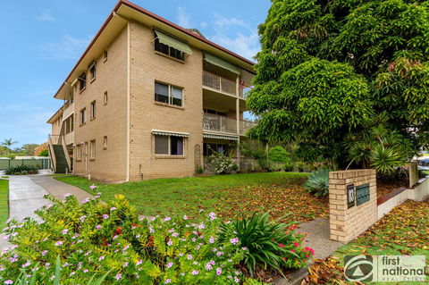 Immaculate Spacious Second Floor Unit Overlooking Pristine Parklands - Grafton Accommodation 10