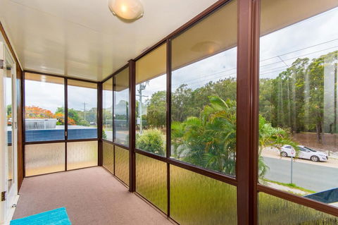 Short Stroll To Surf Beach - North Street, Woorim - Grafton Accommodation 2