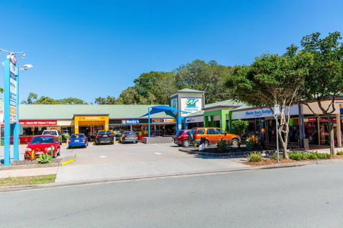 Short Stroll To Surf Beach - North Street, Woorim - Grafton Accommodation 9