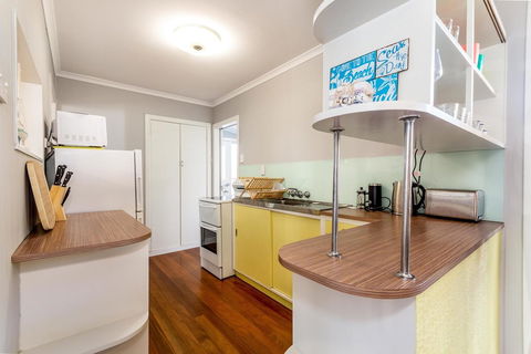 Fabulous Family Destination In Paradise Parade, Bongaree - Grafton Accommodation 15