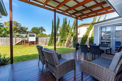 Fabulous Family Destination In Paradise Parade, Bongaree - Grafton Accommodation 13