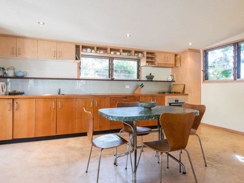 Laguna House - Grafton Accommodation 11