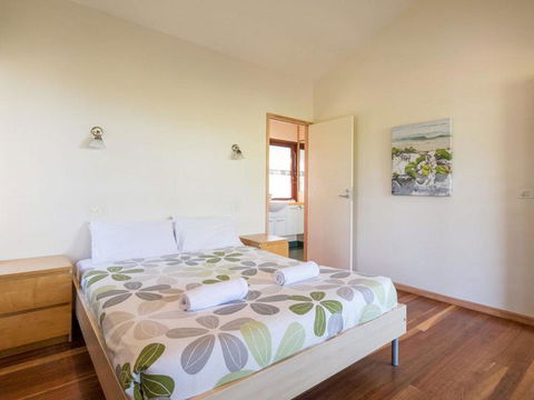 Laguna House - Grafton Accommodation 3