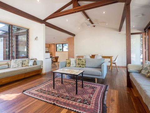 Laguna House - Grafton Accommodation 9