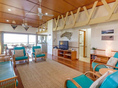 Claytons 1 By Discover Stradbroke - Grafton Accommodation 3
