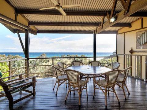 Claytons 1 By Discover Stradbroke - Grafton Accommodation 12