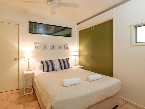 Claytons 1 By Discover Stradbroke - Grafton Accommodation 11
