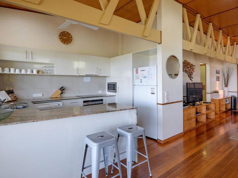 Claytons 1 By Discover Stradbroke - Grafton Accommodation 21