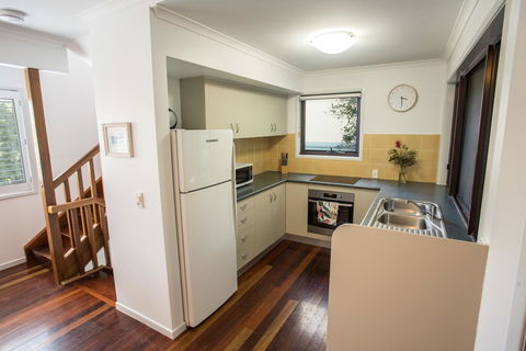 Point Break Beach House - Grafton Accommodation 4