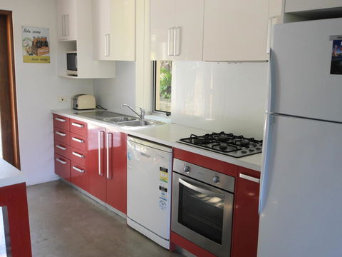 A AAA C-SHACK - Grafton Accommodation 10