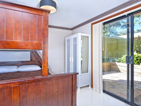 'Beach Break 2', 2/10 Lionel St - Downstairs Unit With Aircon - Grafton Accommodation 1