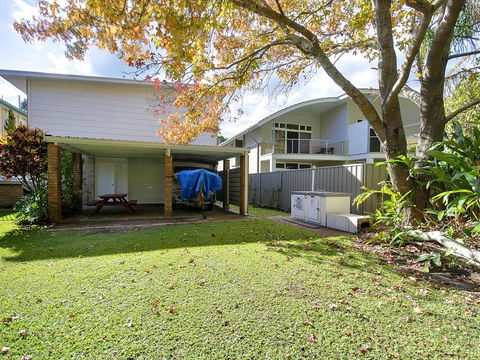 'Beachside' Shoal Bay, Unit 6 - Grafton Accommodation 2