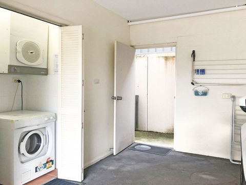 'Dutchies Vista' 1/45 Christmas Bush Ave - Ground Floor Duplex With Stunning Water Views - Grafton Accommodation 2