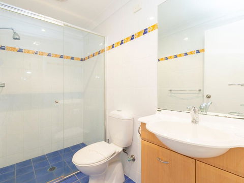 'Dutchies Vista' 1/45 Christmas Bush Ave - Ground Floor Duplex With Stunning Water Views - Grafton Accommodation 3