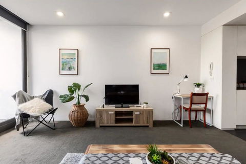 1 Bedroom Apartment In Prahran With Balcony - Grafton Accommodation 1