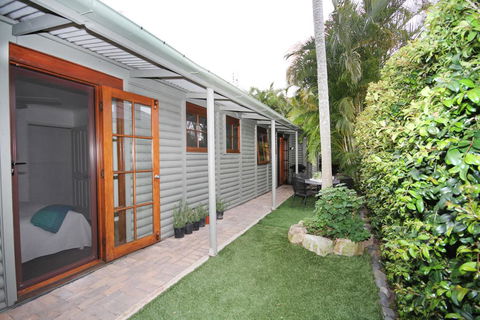 1/121 Park Crescent, Coolum Beach - Grafton Accommodation 3