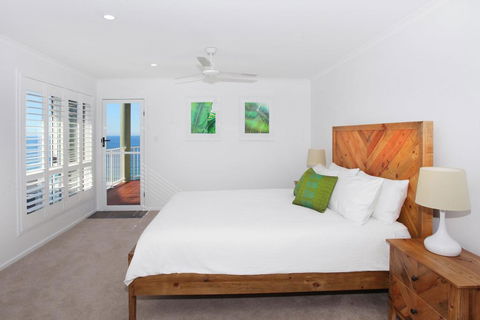 10 Mona Vista Crt, Coolum Beach, VIEWS, WiFi, Pet Friendly - Grafton Accommodation 0