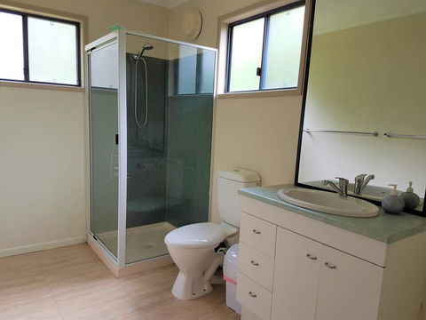 10 Naiad Court -Beach Retreat In The Bush - Grafton Accommodation 0