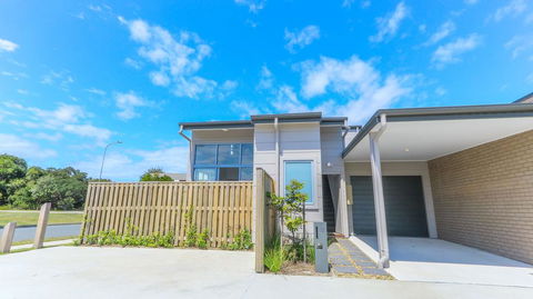 12 Sunfish Lane Beachshack - Grafton Accommodation 2