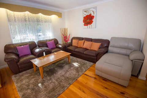 14 Bunker Crescent - Grafton Accommodation 0
