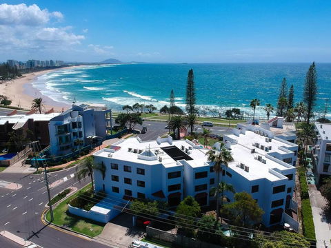 2 Bedroom Private Unit - Alexandria Apartments - Grafton Accommodation 3