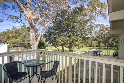2/81 Clyde St - Villa De Golf At Mollymook - Grafton Accommodation 1