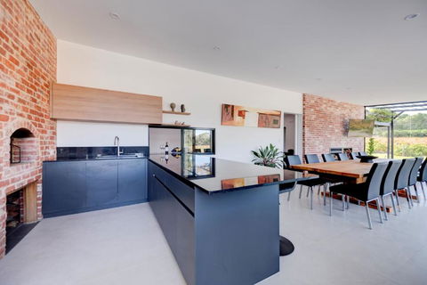 CASALE ESTATE - Grafton Accommodation 3