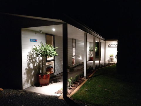 Cradle At Casa Blanca Country Retreat - Grafton Accommodation 2