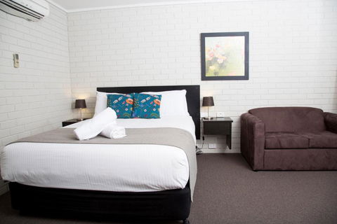 Crystal Fountain Motel Albury - Grafton Accommodation 3