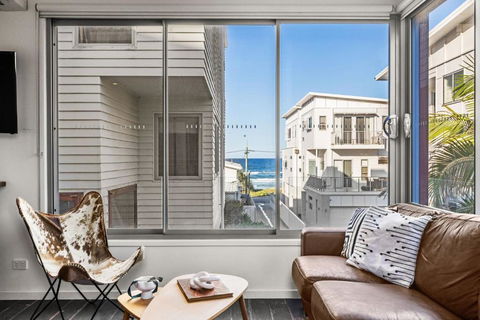Daybreak Loft - Grafton Accommodation 1