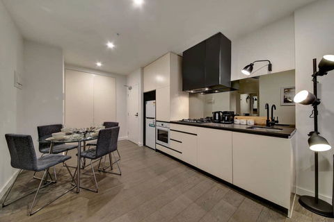 2BR Suites On Bourke, Perfect Location, Views - Grafton Accommodation 1
