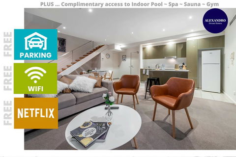 3 BDR Stylish City Retreat // Close To All And Everything In Canberra - Grafton Accommodation 0