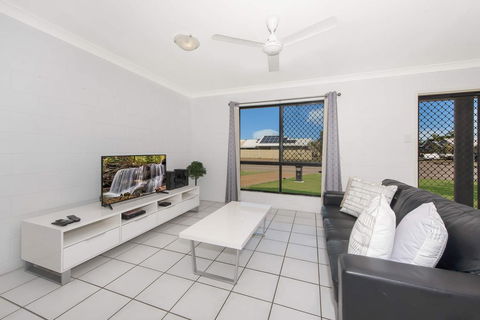 3 Bedroom Home - Grafton Accommodation 2