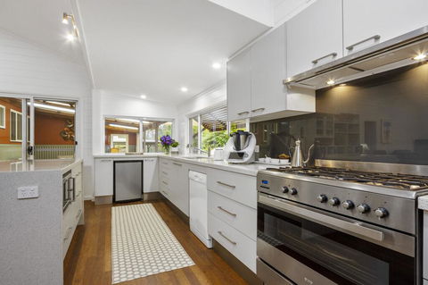 3 Macleay St, Narrawallee - Grafton Accommodation 1