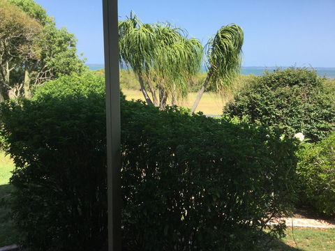 3 Sea/Fraser Island View Deckings, Beachfront, Marina - Grafton Accommodation 2